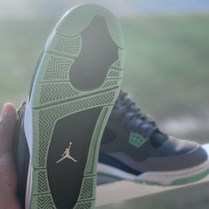 jordan 4 green glow